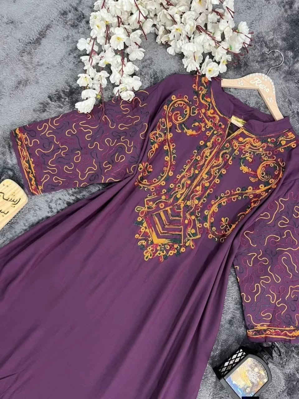 للحجز والاستفسار تواصل انستكرام 🤎✨


**إذا كنت صاحب هذا الإعلان وتريد حذفه لأي سبب، رجاءا أرسل رسالة إلى الدعم الفني**