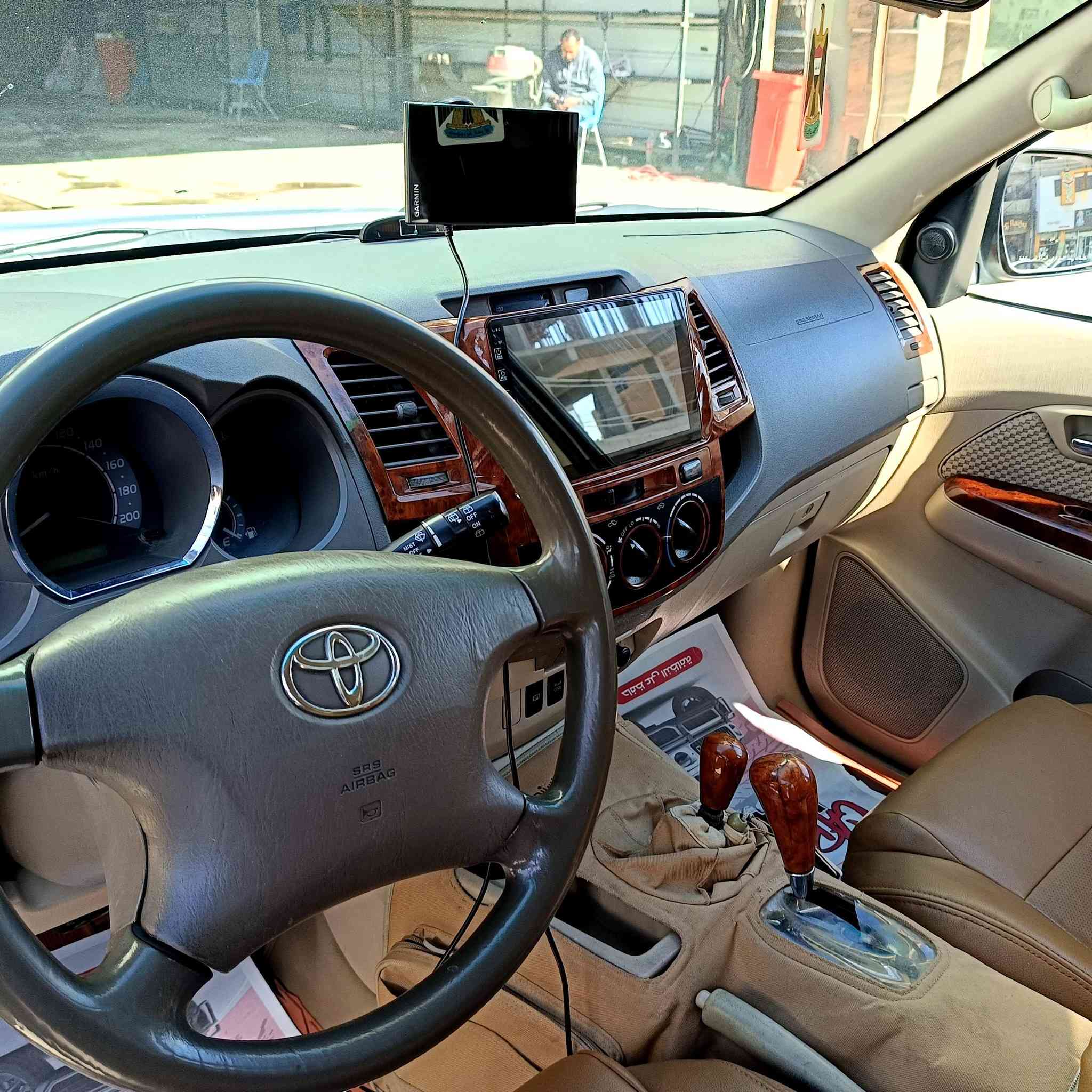 السلام عليكم...تيوتا فورجنل 2008 رقم بغداد  باسمي بدون صبغ فقط دعاميات تبريد امامي خلفي باتري جديد تخم تاير جديد السيارة على ايدي العنوان بغداد حي الامين السعر 153 التفاصيل رقمي 
***********
***********
