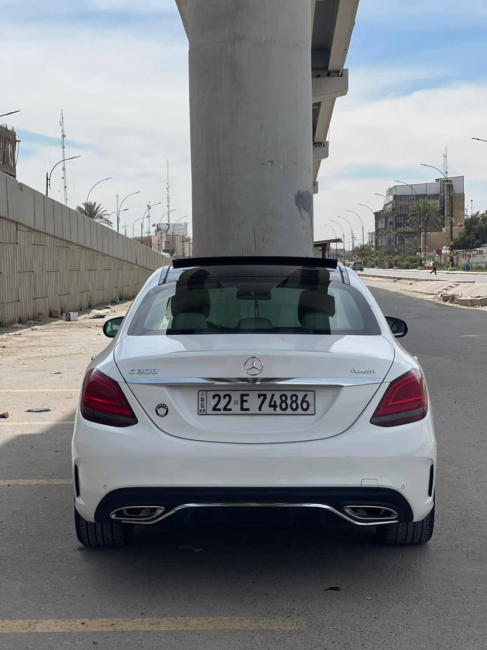 السلام عليكم
للبيع Mercedes C300 2021 
السيارة 4matic 2.0 T  
رقم اربيل تحويل مباشر 
بانوراما
دبل ماوس
شاشة كبيره 
عدادات دجتل (٣ اشكال متغير) 
لد داخلي 64 لون 
اوتو هولد
اوتو بارك 
شحن وايرلس
دبل ماوس
كشنات كهرباء
تدفئة كشنات
جنطه كهرباء
حساسات 360 درجة
كامرات 360 درجة
رادار امامي 
رادار خلفي
نقطه عمياء 
بصمه ابواب 
بصمة تشغيل
ماشيه 45 الف ميل
داخل جلد ( بيج ) اصل
لايتات زينون 
وبعد بيها هواي مواصفات معروفة 

مكاني بابل 

***********
