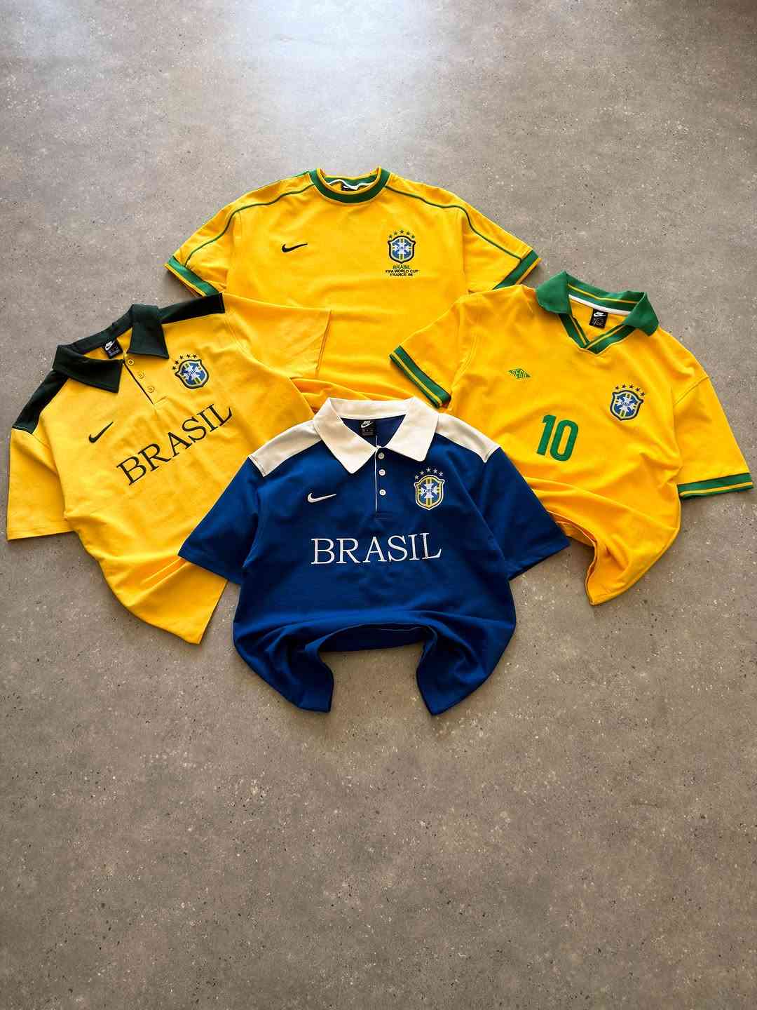 تي شيرت منتخب البرازيل 🇧🇷🇧🇷🇧🇷


**إذا كنت صاحب هذا الإعلان وتريد حذفه لأي سبب، رجاءا أرسل رسالة إلى الدعم الفني**