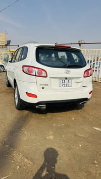 سياره نوع سنتافي موديل ١٢ سياره سبعه راكب ٦سلندر نص فول فور ويل سياره ...