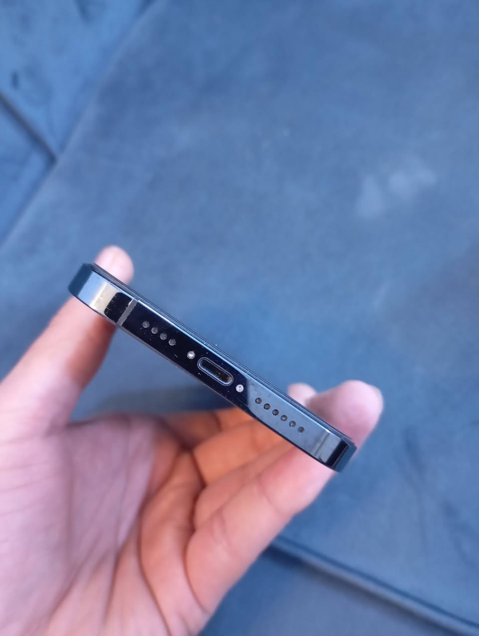 السلام عليكم
جهاز ايفون 12 برو ماكس 
ذاكرة 512 
مبدل شاشة اصلية 
مبدل كامرى اصليه 
مبدل بطاريه درجه اولى يشهد الله الجهاز كلش نظيف عالفحص  و بالشحن أنساه كلش زين 
السعر 350 وبي مجال بسيط


**إذا كنت صاحب هذا الإعلان وتريد حذفه لأي سبب، رجاءا أرسل رسالة إلى الدعم الفني**