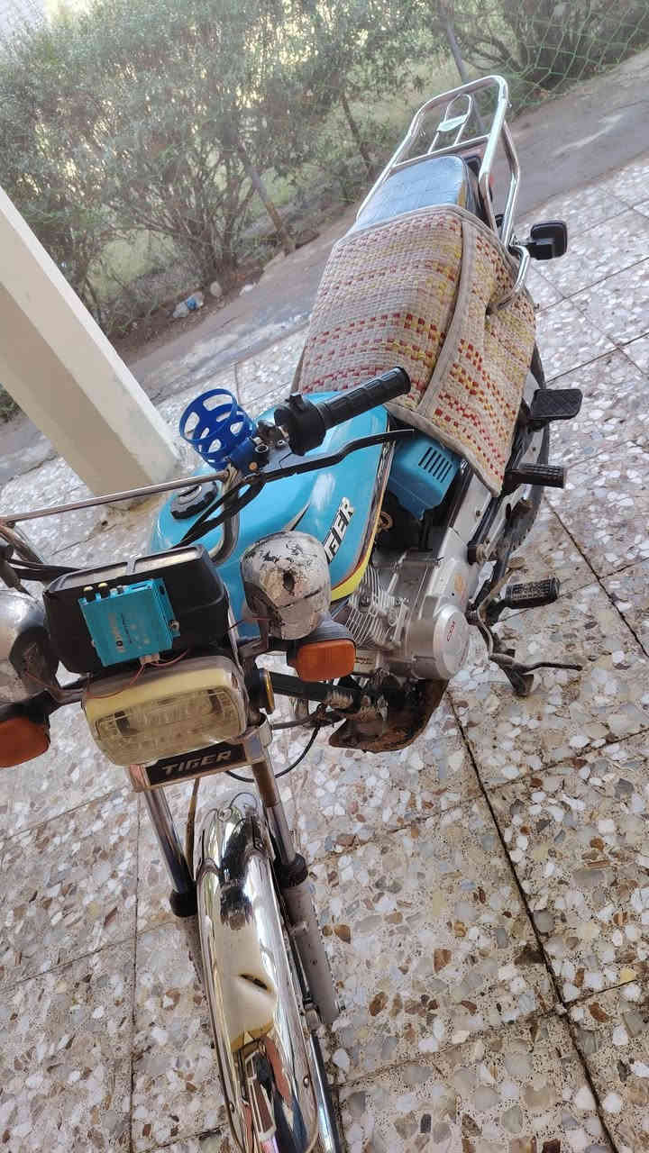 السلام عليكم دراجه للبيع مديل 23اوراق اصولي السعر 500 وبيه مجال المكان  بابل الهاشميه رقمي ***********
