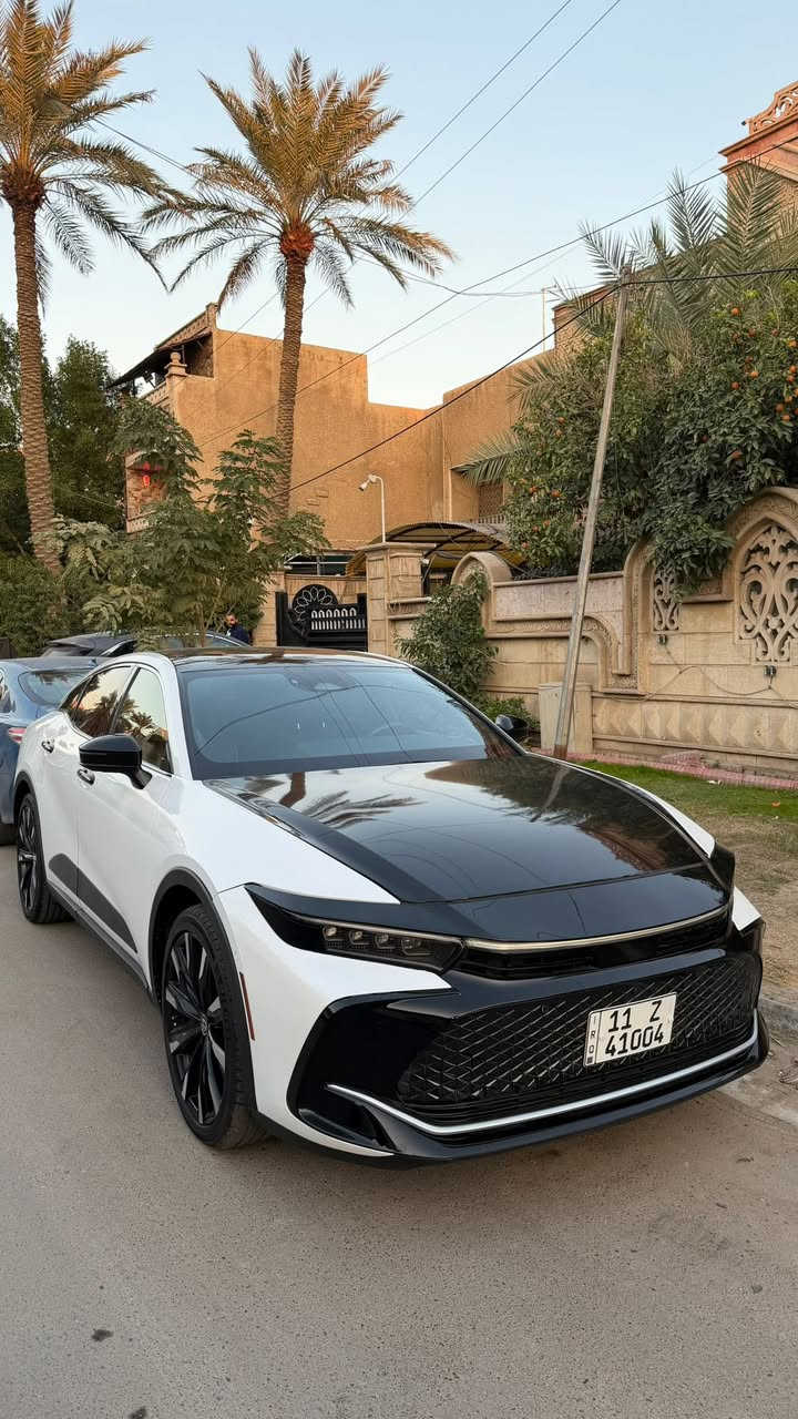 كراون هايبرد ماكس بلاتينيوم ٢٠٢٤ مرقم بغداد فول بانوراما جام واوتو بارك جلد تبريد وتدفئة رادارات جانبيه وامامي و محافظه ع مسار بيها صبغ بنيد وحاملغ ايرباك ستيرن موجوده بشارع فلسطين

‭0770 007 2018‬
