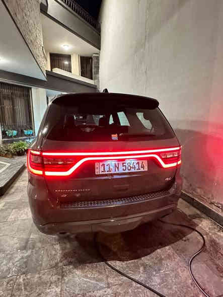 للبيع دوج دورنكو 2023 Rt
خليجي وكاله هارلم  
محرك v.8 هيمي 5.7 
ماشيه ٤٦ الف كم
بيها صبغ قابل جاملغ امامي ايسر وجاملغ  خلفي يسار بدون ضربه اثر شخط
               
داخل قرميدي  
شاشه كبيره 
٧ راكب 
فتحه سقف 
نقطه عمياء 
رادار تحديد مسار 
مو درايف
شفتات ستيرن 
سقف شاموا 
كراسي كهرباء 
ميموري 
تطعيم صاج
تدفئه تبريد مقاعد 
تدفئه ستيرن 
بريك ذاتي 
صندوق كهرباء 
وبعد هوايه 
السعر ٣٥ الف دولار 
الرقم***********
