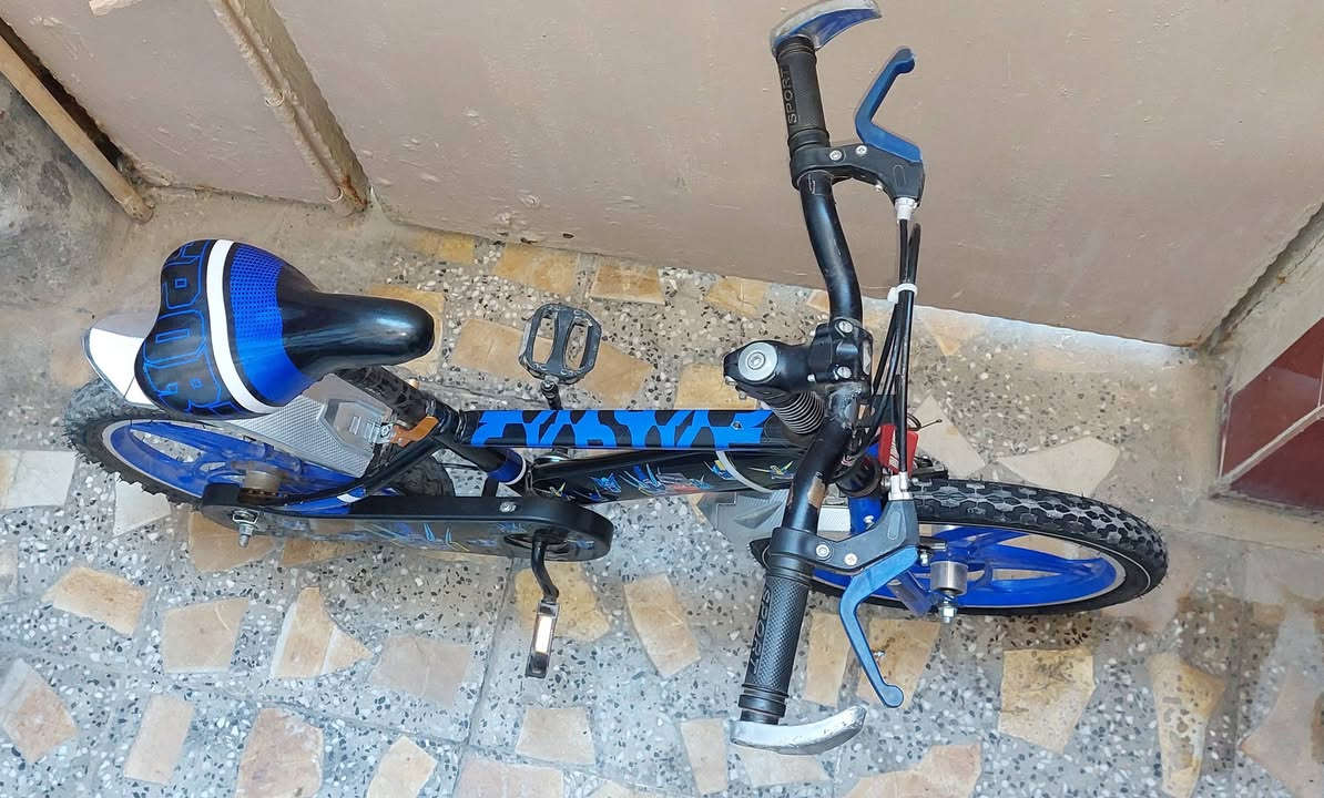 السلام عليكم
بايسكل للبيع حجم ١٦
كامل بدون عطل ٣٠ الف
بغداد الجديده


**إذا كنت صاحب هذا الإعلان وتريد حذفه لأي سبب، رجاءا أرسل رسالة إلى الدعم الفني**