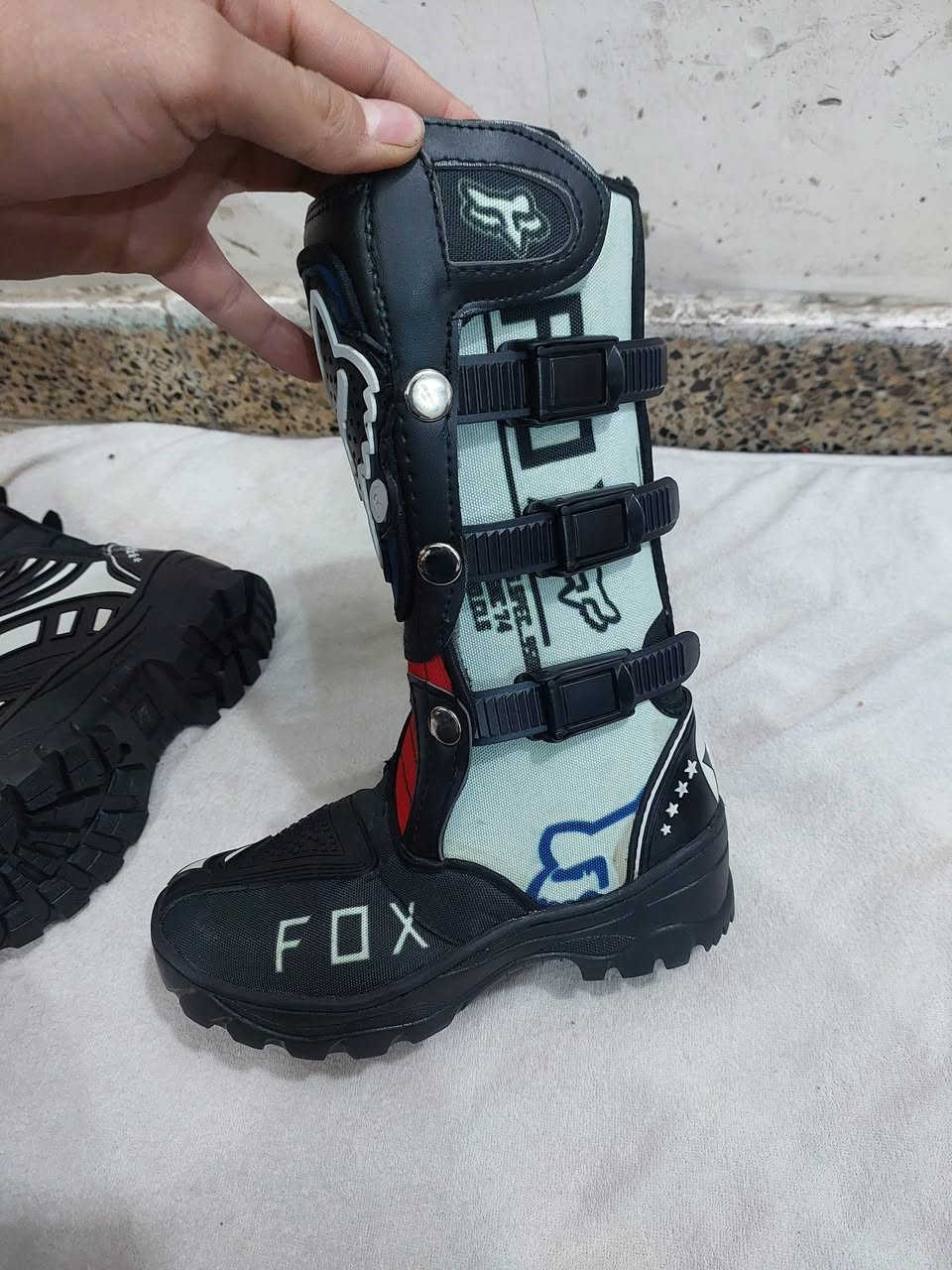 حذا مال دراجاين بهل شكل جديد ماملبوس القياس مامكتوب قياس  فحم سعر 35 الف توصيل موجود


**إذا كنت صاحب هذا الإعلان وتريد حذفه لأي سبب، رجاءا أرسل رسالة إلى الدعم الفني**