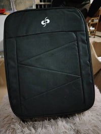 جنطة • درونات • كاميرات