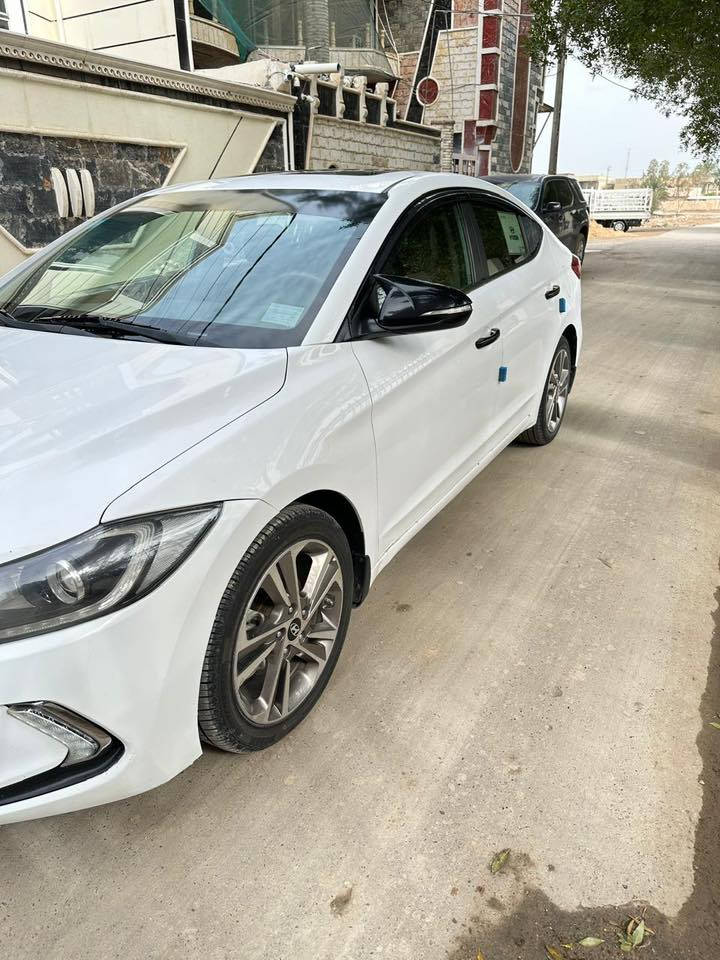 السلام عليكم
النتر وارد ايرني
موديل 2017
فول موصفات لمتدد 
كشنات جلد تدفه تبريد
سياره بيه فقط الدوسه صبغ فقط
سياره. ماتصرف عليه ربع
صدر امامي خلفي كامل
ماشيه133 الف
رقم بغداد تحويل ثاني يوم
السعر اتصل ع رقم 
***********
