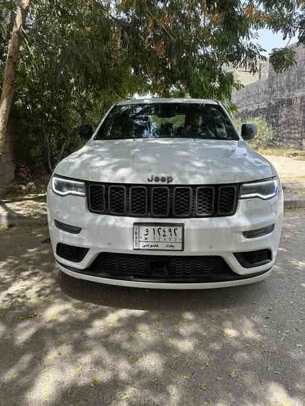 جيب موديل 20للبيع
مواصفات S
سيارة هذا حادثها موضح
وسونار موجود بل منشور 
سيارة لغد شاصي محرك مكفول
سيارة بسمي
رقم بغداد
السعر 27$وبيها مجال
العنوان المحمودية 
رقم الهاتف ***********
