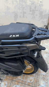 السلام عليكم
دراجه همر طالعه من الوكيل قبل 6 اشهر فول مابيه نقص مستعجل ع بيعته الي يريده يتفضل خاص


**إذا كنت صاحب هذا الإعلان وتريد حذفه لأي سبب، رجاءا أرسل رسالة إلى الدعم الفني**