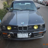 بي ام E30 • ١٩٩٠ • مكينة ٦