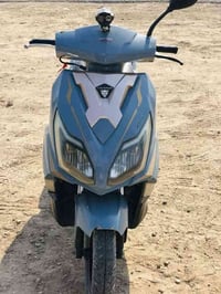 دراجه شاينك ياباني مامفتوحه نضيفه سلف ب500وبيه مجال  اتصال واتساب 0786...