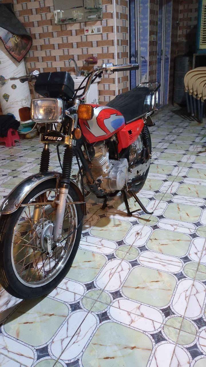 سلام عليكم حبايب دراجه للبيع ارشه موديل 20كلك كلك كفلك من سرقه كلشي شغال بيه ومجفته جديد كهربائيات كله شغاله سعر 275وبيه مجال لشراي يدلل /***********
