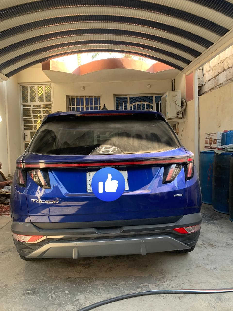 سياره توسان  موديل 2023فول مواصفات فته بنرومه حساسات 6ويل19 صندوك شفط فقط ضربه بل بنيد شبر بدون تبديل الستفسار على هاذ الرقم *********** السعر 220 السياره وارد امريكي
