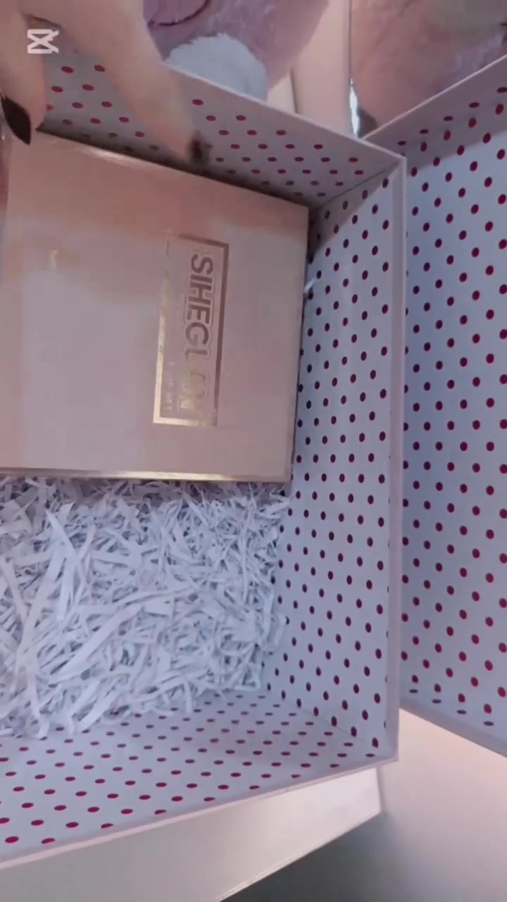🎀 تم تجهيز طلبية هدية مميزة لبنوته الجميلة بكل حب واهتمام بالتفاصيل ✨💖
لأن الهدية الحلوة تبقى ذكرى لا تُنسى، نفذناها بأجمل تنسيق وأرقى لمسة. 🌸
مستعدين ننفذ جميع طلباتكم حسب الطلب والتصميم، حتى تطلع هديتكم مثل ما تتمنون وأكثر. 🤍🎁
📩 للحجز والاستفسار راسلونا على الخاص.
اكسبلور: #اكسبلور #اكسبلور_العراق #ترند #هدايا #هدايا_بنات هدايا_مواليد بوكسات_هدايا تغليف_هدايا هدايا_مميزة تنسيق_هدايا العراق كركوك موصل بغداد أربيل تصميم طباعة مناسبات عيد_ميلاد هدايا_حسب_الطلب


**إذا كنت صاحب هذا الإعلان وتريد حذفه لأي سبب، رجاءا أرسل رسالة إلى الدعم الفني**