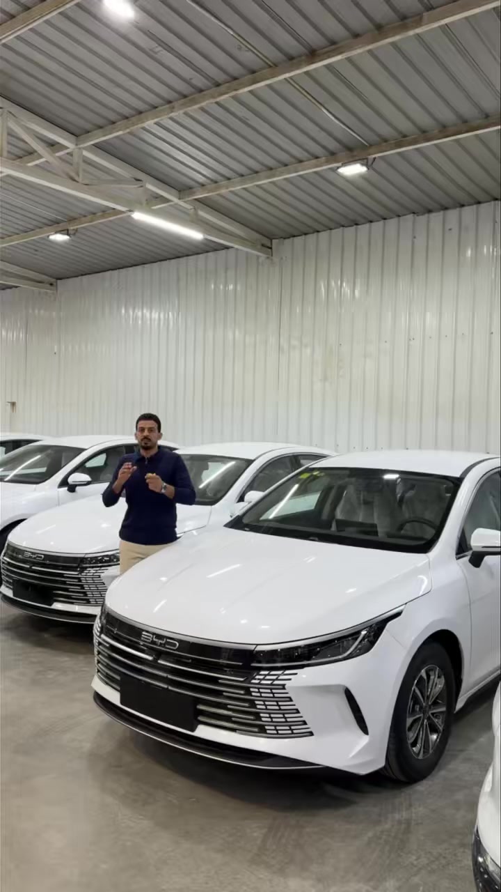 السلام عليكم متابعينا الاعزاء🌺🌺

يتوفرBYD دستروير 2025 بلكن هايبرد   🚗🚗
تاريخ اليوم18/2/2026😍😍

🙋علما ان السعر والتفاصيل مذكوره بالفديو 🪬
 

للاستفسار /امير البكري ☎️☎️
***********
***********

موقع المعرض📍بابل الحله/حي الصحه بدايه شارع الكورنيش من جهه باب الحسين  /معرض الكورنيش للسيارات 🚗🚗

يتوفر بيع او مراوس / وشراء جميع انواع السيارات المستخدمه 
اهلا وسهلا بالجميع ♥️♥️
