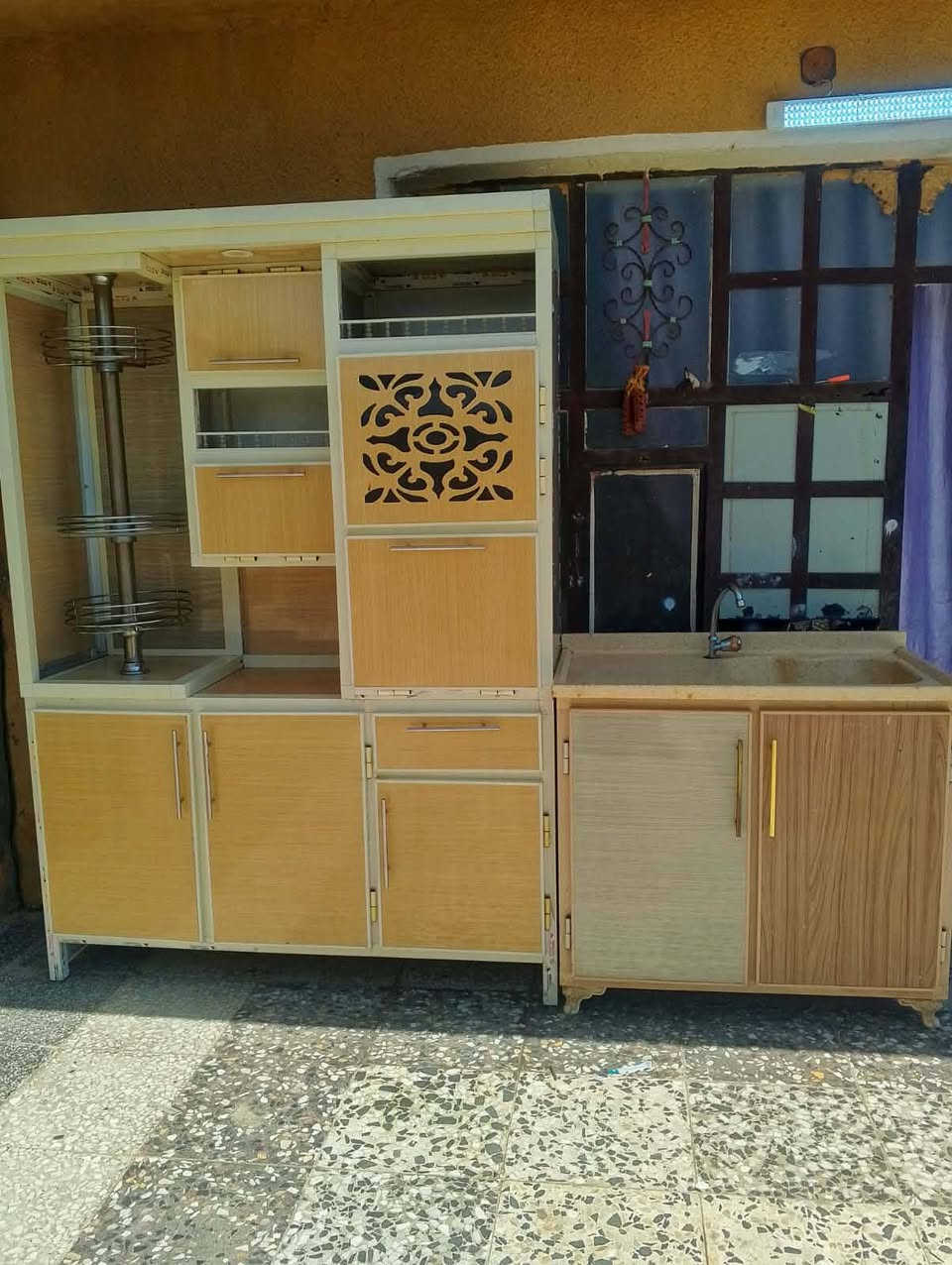 كاونتر ثلاث قطع سنك مرمر سعر 350ثلاجه نضيف كلش سعر 220طباخ خمسه مشاعل سعر 200كونتر لون بيض سعر 250طباخ ربع مشاعل سعر 110كاونتر قطع تين سعر 150ول سعر بيه مجال لمكان بغداد يوجد توصيل لفحص مام لمندوب بس توصيل داخل بغداد


**إذا كنت صاحب هذا الإعلان وتريد حذفه لأي سبب، رجاءا أرسل رسالة إلى الدعم الفني**
