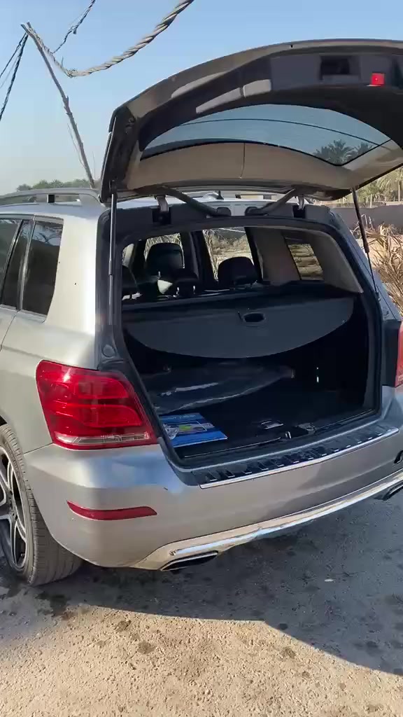 سلام عليكم مروس مراسدس اس اذا اكو سياره موديل ١٣ فول جديده كلش حادثه كلش بسيط مكان بغداد سعر ١٥٠ شراي يدلل ***********
