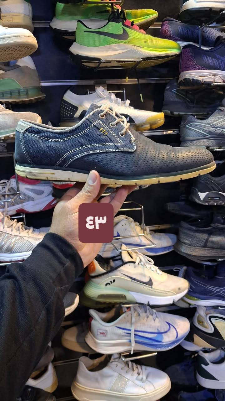 السلام عليكم
احذية باله اصليات جلد
سعر 25الف
مكاني بغداد شارع حيفا 
نزله ملعب نادي الزوراء مقابيل معمل ثلج
يوجد توصيل للكل ***********
