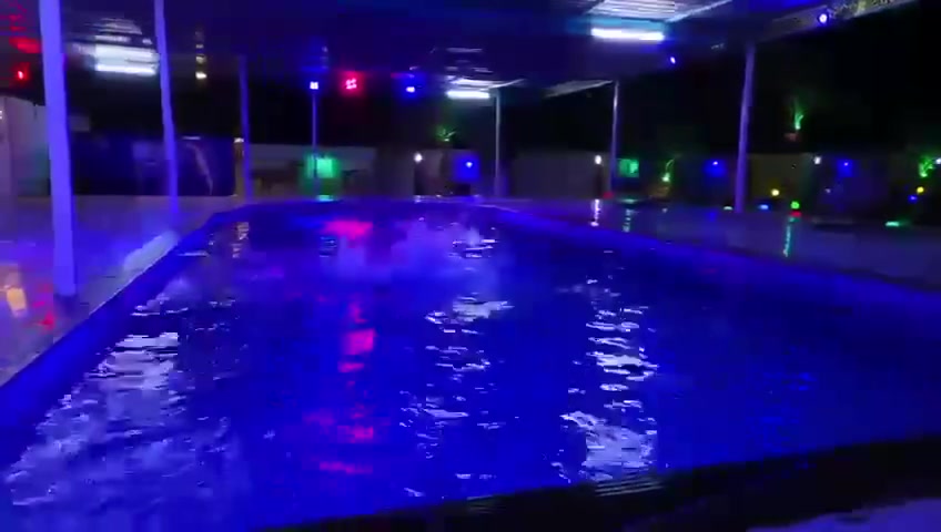 مزرعة الباشا 🏖🌹
عيش أجواء الصيف ويانا 🌹🏖

يستقبل العوائل والشباب صباحاً ومسائاً
ومهيئاً لكل المناسبات والحفلات 🔥
المواصفات:

مسبح كبير و نضيف ومفلتر يومياً ومسبح للاطفال
حدائق مرتبة ومكان مثالي للمة 
العاب اطفال 
وبليارد
وكرة طائرة 
وفيشة 
وساحة لكرة القدم
وموقف واسع للسيارات
وجلسات خارجية وشواية
إضاءة ليلية مع ديجي 
واستقبال مع غرفتين نوم ومطبخ وحمام

مناسبة ل :
للمناسبات والاعراس  والحفلات وأعياد الميلاد وللمات العائلية

ايام راحة وتغيير جو 🌹🏖
موقع مميز -هدوء وخصوصية كاملة 🌹***********
