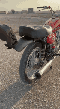 السلام عليكم دراجه نامه محرك تيربو 24مكفول شاصي متياز 23اوراق دراجه فول شلعه ومعدل طيران تانكي وصفاحيات سبايدر بل الجيس محركها يخبل سعرها 550بيها مجال للطيبين  هذا رقمي ***********مكاني بابل محاويل
