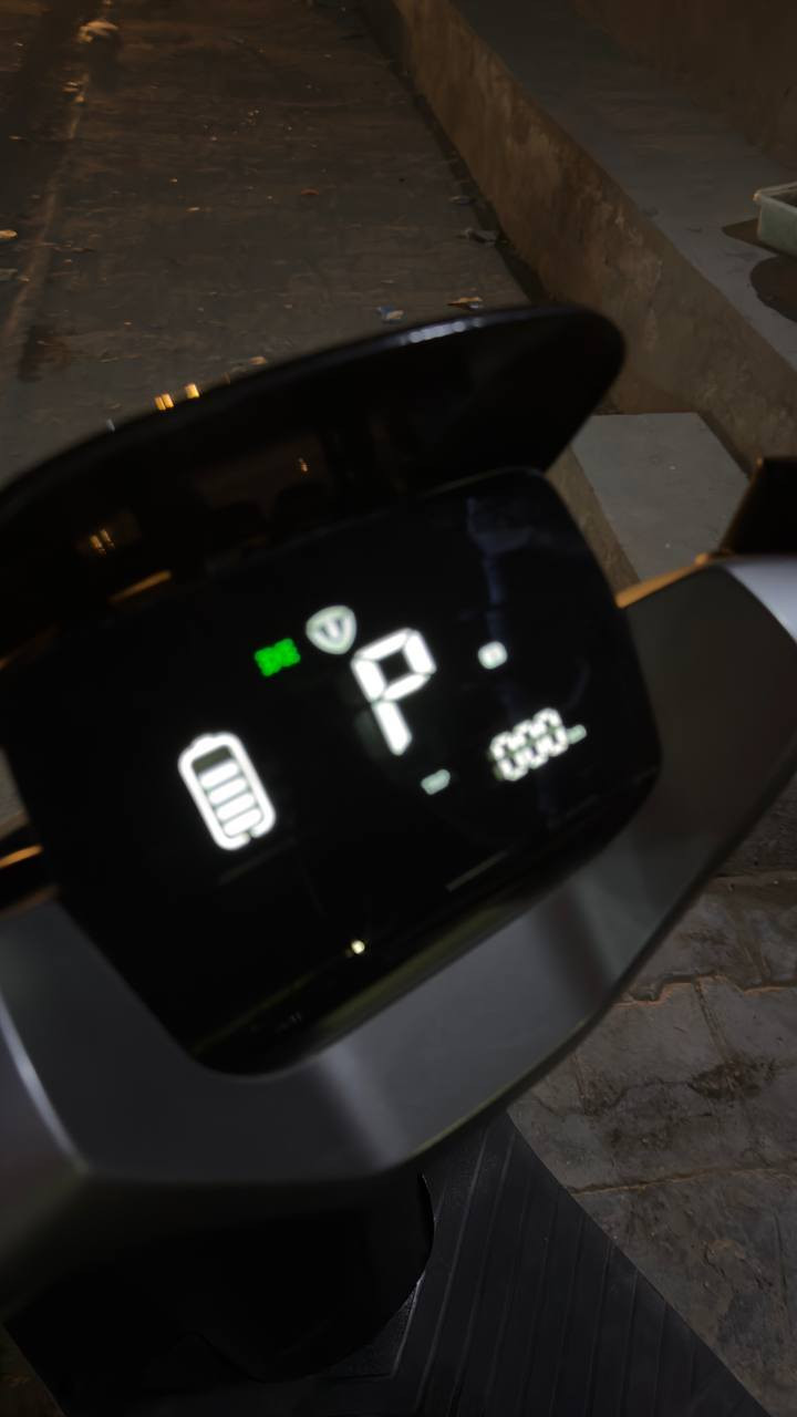 سلام عليكم
دراجه تسلا شحن للبيع مستخدمه فقط شهر..... مكانهه نجف

(ألمواصفات)
1:بطاريه ليثيوم
2:تحتوي على 6 بطاريات
3:بل شحنه الواحده تمشيك فوق 60 كيلو على مايقارب
4:ملفها 2000
5:سرعتها على مايقارب مابين 68_60
6:مساحة خزن كبيره
7:لايت زنون عالي ناصي 

🟥ملاحضه🟥الدراجه كلشي مامبدل بيهه كله ابلادي العقل ابلادي بطاريات بلادي تايرات بلادي وكلشي مابيهن يعني الدراجه كلش جديده)

🔥ألسعر860 وبيهه مجال🔥

للأستفسار
الرقم⬅️***********
أو مراسلة الصفحه
