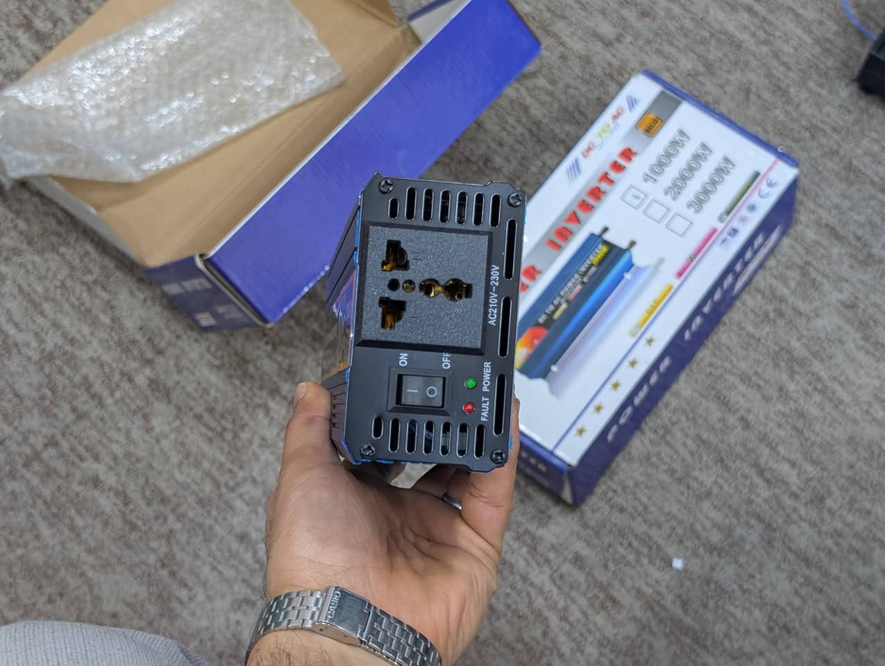 Solar smart power inverter 12V.220v 1000W
متوفر 2 قطعة 
سعر قطعة 40 الف نهاي


**إذا كنت صاحب هذا الإعلان وتريد حذفه لأي سبب، رجاءا أرسل رسالة إلى الدعم الفني**