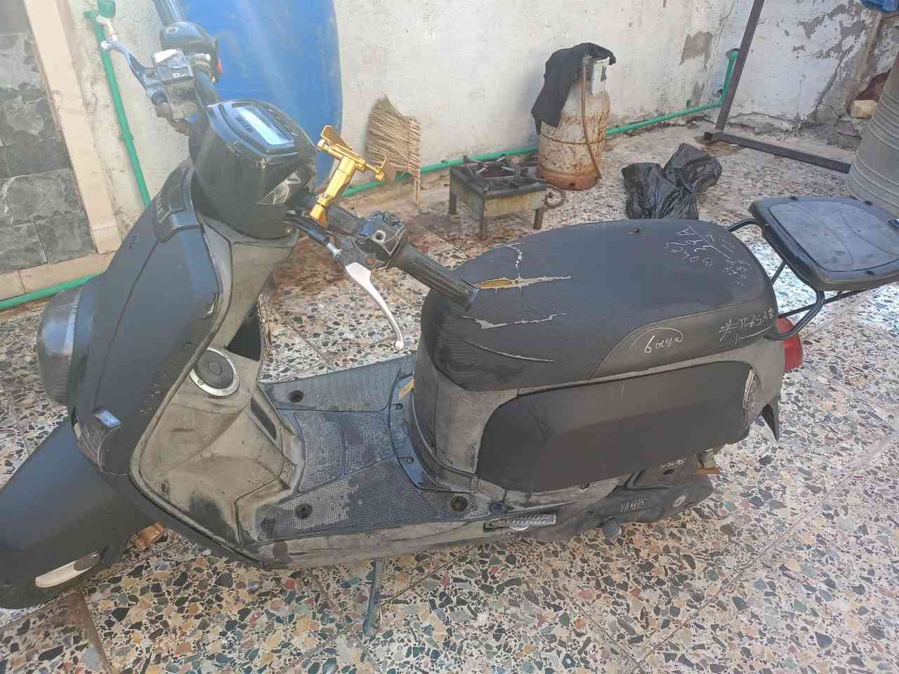 السلام عليكم بوليس نوزل الدراجة نضيفة ما مفتوحة وبيهة بعض الملاحضات بل كفر مكينة بلادية شرط مكاني حي اور متواجد خاص وأسف علة أطاله


**إذا كنت صاحب هذا الإعلان وتريد حذفه لأي سبب، رجاءا أرسل رسالة إلى الدعم الفني**