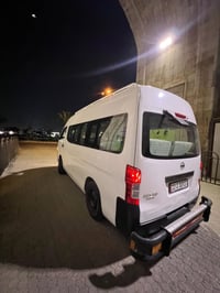نيسان ٢٠١٤ سياره بسمي بيه صبغ باب سلايت او ورى باب سلايت وبيه رش فوك ا...