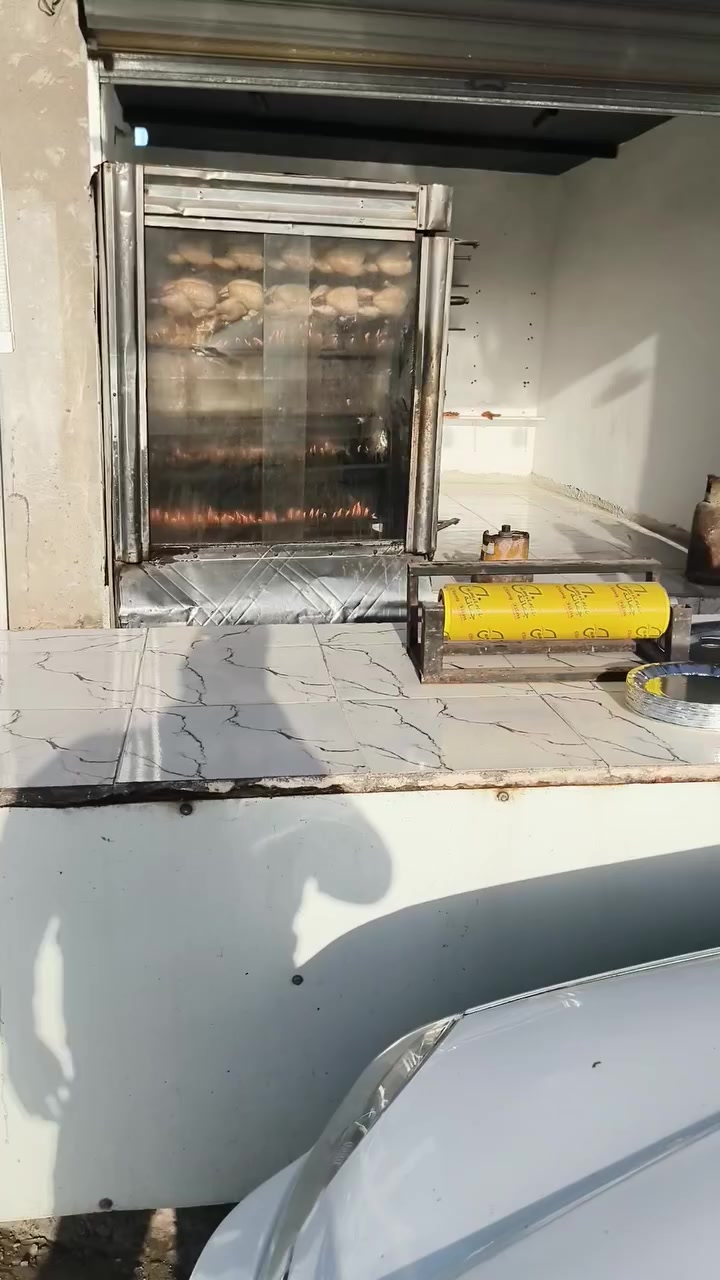 السلام عليكم رجع افتتح مطعم ومشويات الخوين رقم التوصيل ***********اهلن وسهلن
