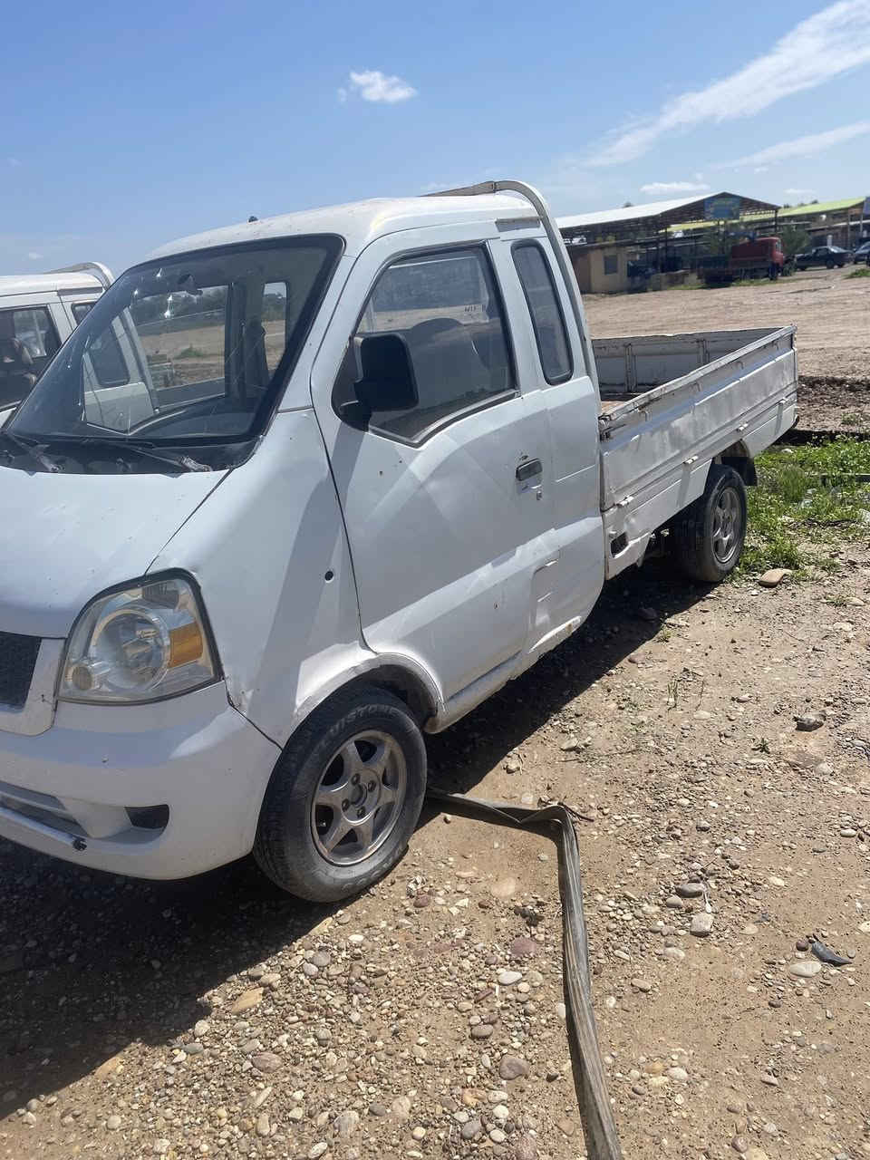 سلام عليكم هيفة اللبيع موديل 2012كير و محرك شرط صدر جديددالسيارة بهة فقط البدي بي صبغ الشراي يتصل ***********
