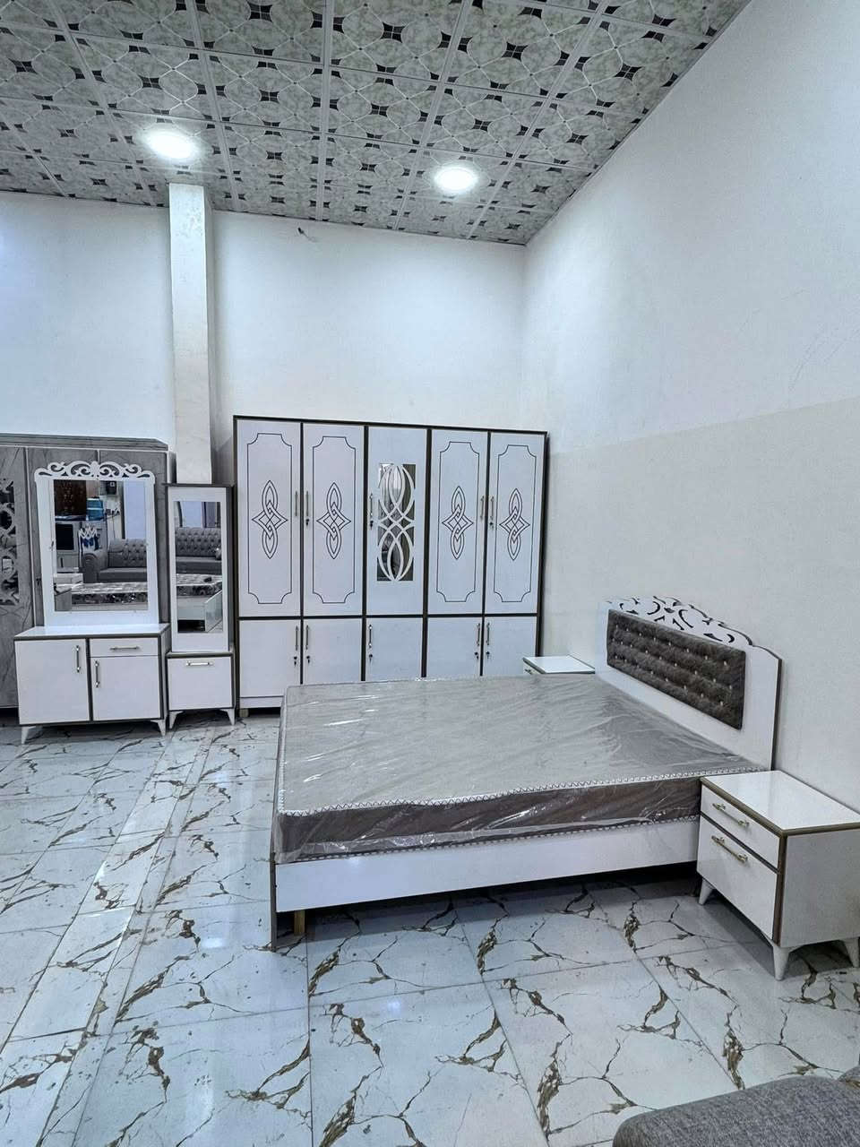 غرف نوم 6قطع سعر 475اللون والموديل من طلب الزبون


**إذا كنت صاحب هذا الإعلان وتريد حذفه لأي سبب، رجاءا أرسل رسالة إلى الدعم الفني**