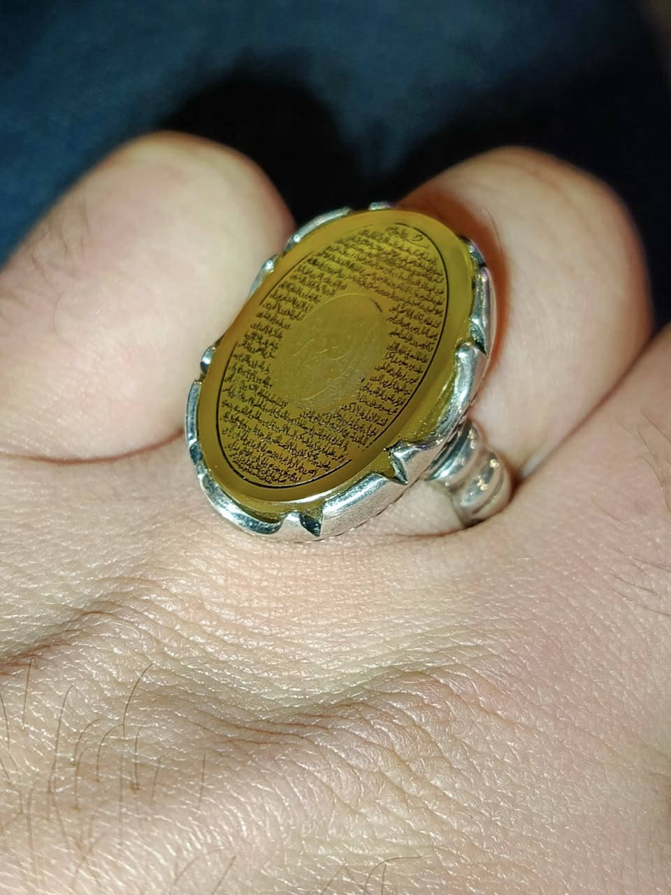 عقيق اصفر منقوش سورة الواقعة من الامام وسورة يس من الخلف صياغة ثقيلة فضة ٩٢٥ سعر جدا مناسب💛
حجز وتفاصيل أكثر خاص او واتساب ***********🌹
وموجود عندي كل انواع الاحجار والمحابس الفضة والنحاس.
