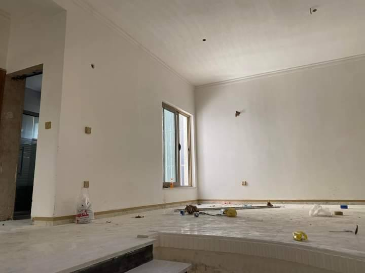 السلام عليكم يوجد كادر شد وفتح غرف تركيه وخشب صاج متواجدين بكل الاوقات ويوجد ايضا كادر صبغ منازل مدارس صبغ بانواعه وباسعار مناسبه خارج وداخل عالمتر او قطعي وبأي مكان نجيك مجرد تتصل على الرقم التالي او تراسلنه ***********
