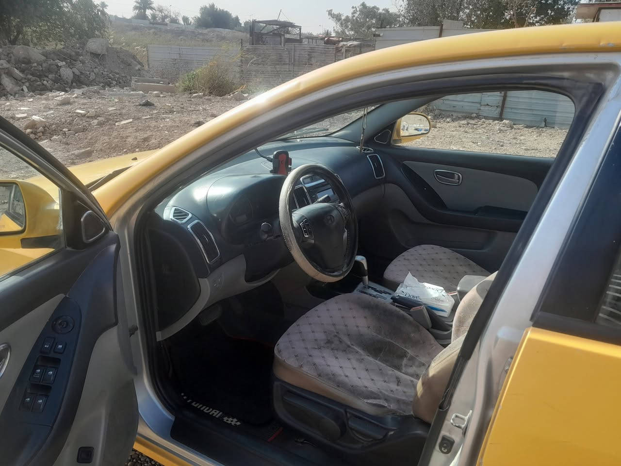 سلام عليكم النتر ٢٠١٠ أمريكي 
جاملغ وبنيد شبرين جاملغ الثاني مبدل
السعر ٩٢ وبيها مجال 
بغداد مدينة الصدر 
***********
