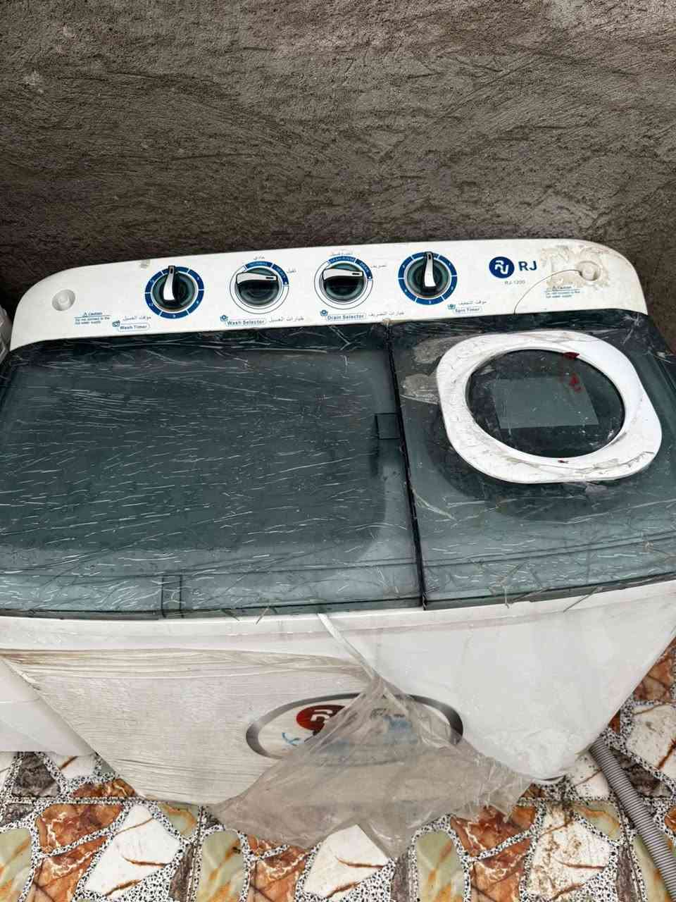 غساله ام حوضين للبيع حجم كبير مكان تكريت


**إذا كنت صاحب هذا الإعلان وتريد حذفه لأي سبب، رجاءا أرسل رسالة إلى الدعم الفني**
