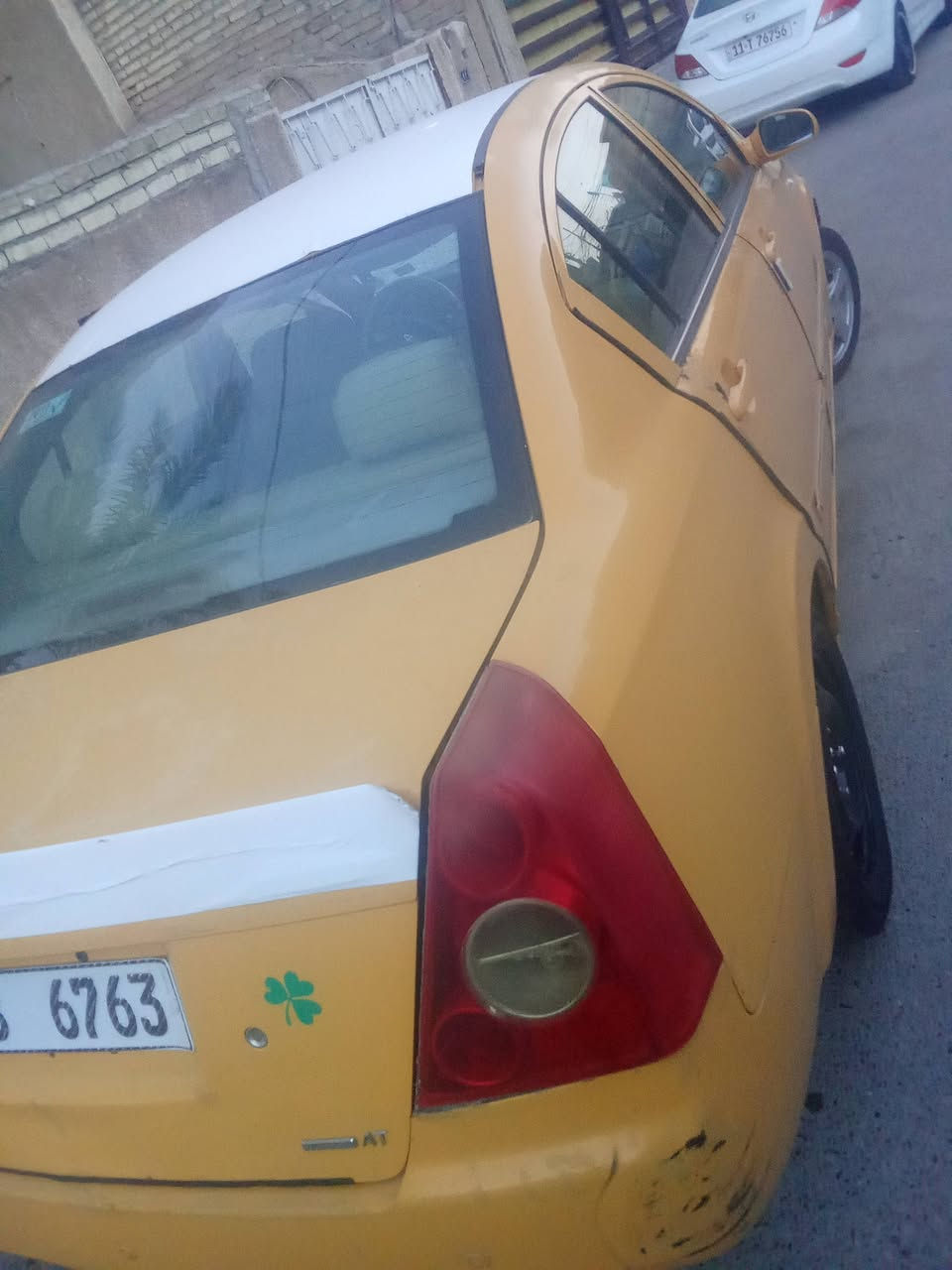 سلام عليكم شيري A5مكينه وكير مكفولات لاتنقيص ولاتبخير خير من الله موديل 2011 تبريد نقص غاز السياره بااسمي مداور ثاني يوم  رقم انكليزي السياره مابيها حادث بيها تلاكيط خياس  رقم بغداد السعر 30
***********
