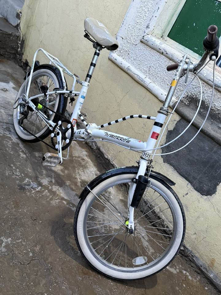 السلام عليكم 
باسكل ياباني بايدار يطبك كير 6 باسكل مال حاويات بعده جديد نضيف فول كلشي شغال بي كدامكم مثل ماواضح بل تصوير شراي يتصل ويدلل الرقم *********** مكاني الرمادي
