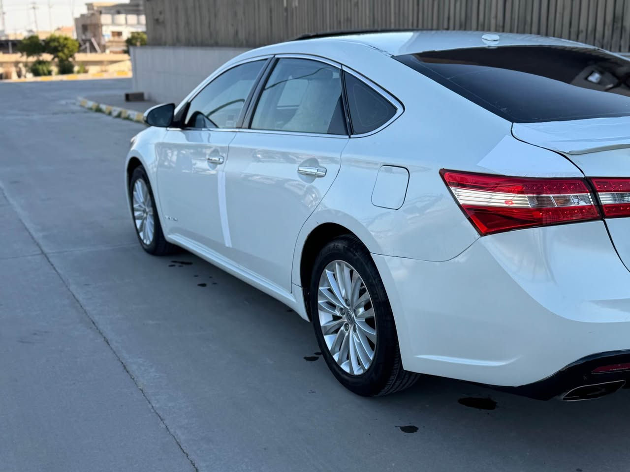 سلام عليكم 

افلون ٢٠١٣ خليجي فوول مواصفات كشن كهربائي كشن هيتر وتبريد ثلاث مودات قياده سبورت ايكو نورمال كروس سرعه شفتات بل ستيرن تحكمات ستيرن ثلاث شاشات كامره دواره برده خلفيه تبريد مركزي سلايت كير ومحرك ٦ سلندر بشرط  مامفتوح لاصوت لا بخار لا صرف  تايرات جديده حدادية ٩٠٪؜ ادامه كامله سنويه جديده وباسمي لل ٢٠٣٠ السياره صبغ عام 
السعر ١٣٨ ورقه وبيه مجال كلش قليل المايعجبه  لايكسر بحلال الناس السوك كلشي موجود بي وكلمن يعرف قيمة سيارته والعنده تحياتي للاستفسار *********** 
مكان السياره كركوك كركوك, العراق
