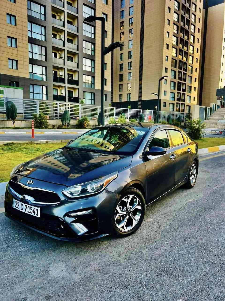 سلام عليكم فورتي موديل 2020سياره حادثه جاملغ اوباب سائق نفسهن راجعات يعني صبغ 3 قطع رقم أربيل تحويل سياره جاهزه مكاني بغداد سعر 130 بيه مجال ***********
