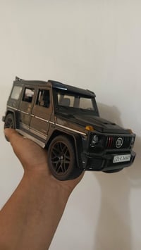 جي كلاس عدد 2 ابيض واسود حجم 18:1   السعر  اثنينهن 60 الف   0770396177...