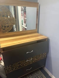 للبيع • غرف نوم • أثاث