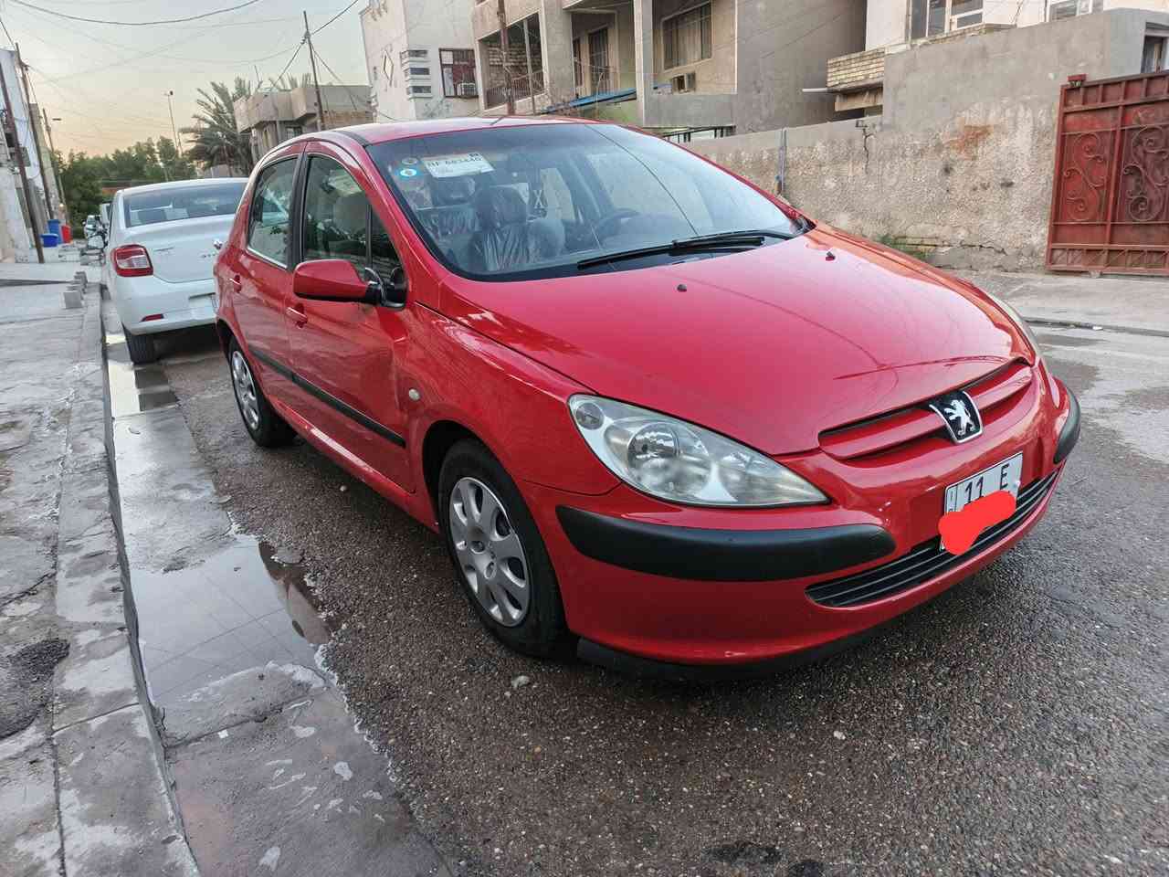 بيجو 307 موديل 2005 رقم بغداد انكليزي هزه سنويه جدد باسمي مابيها حادث ولا ضربه  تخم تاير تبريد كير محرك صدر امامي خلفي كلها مضبوط السعر 47$ رقم الهاتف *********** بغداد الدوره
