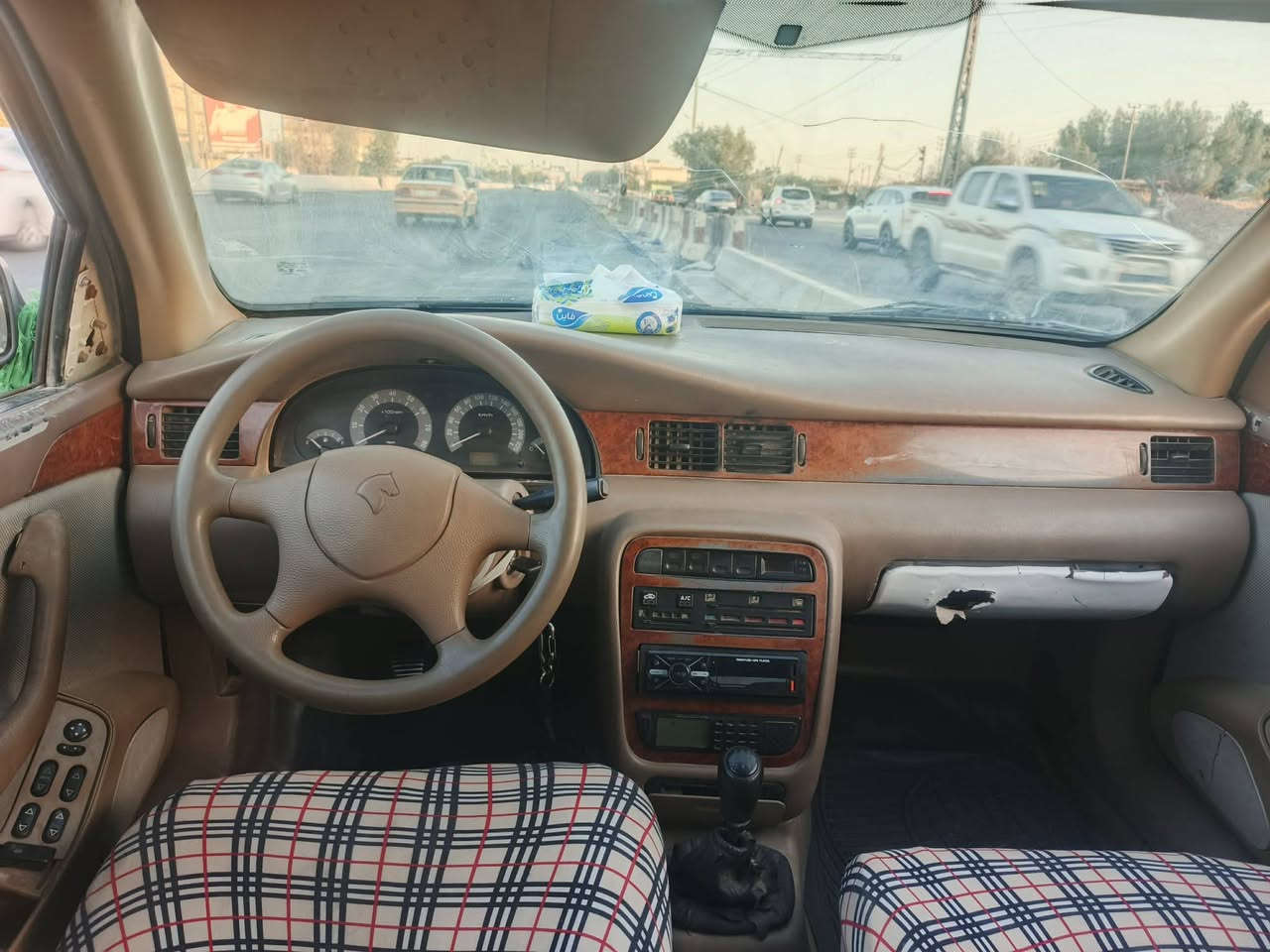 السلام عليكم سمند للبيع رقم قدسيه مشروع وطني مكينه وكير وحداديه وتبريد وتخم تاير كل جديد بس البنيد طاير 38وبيها مجال التوصل علا هذا الرقم وبلخدمه ***********
