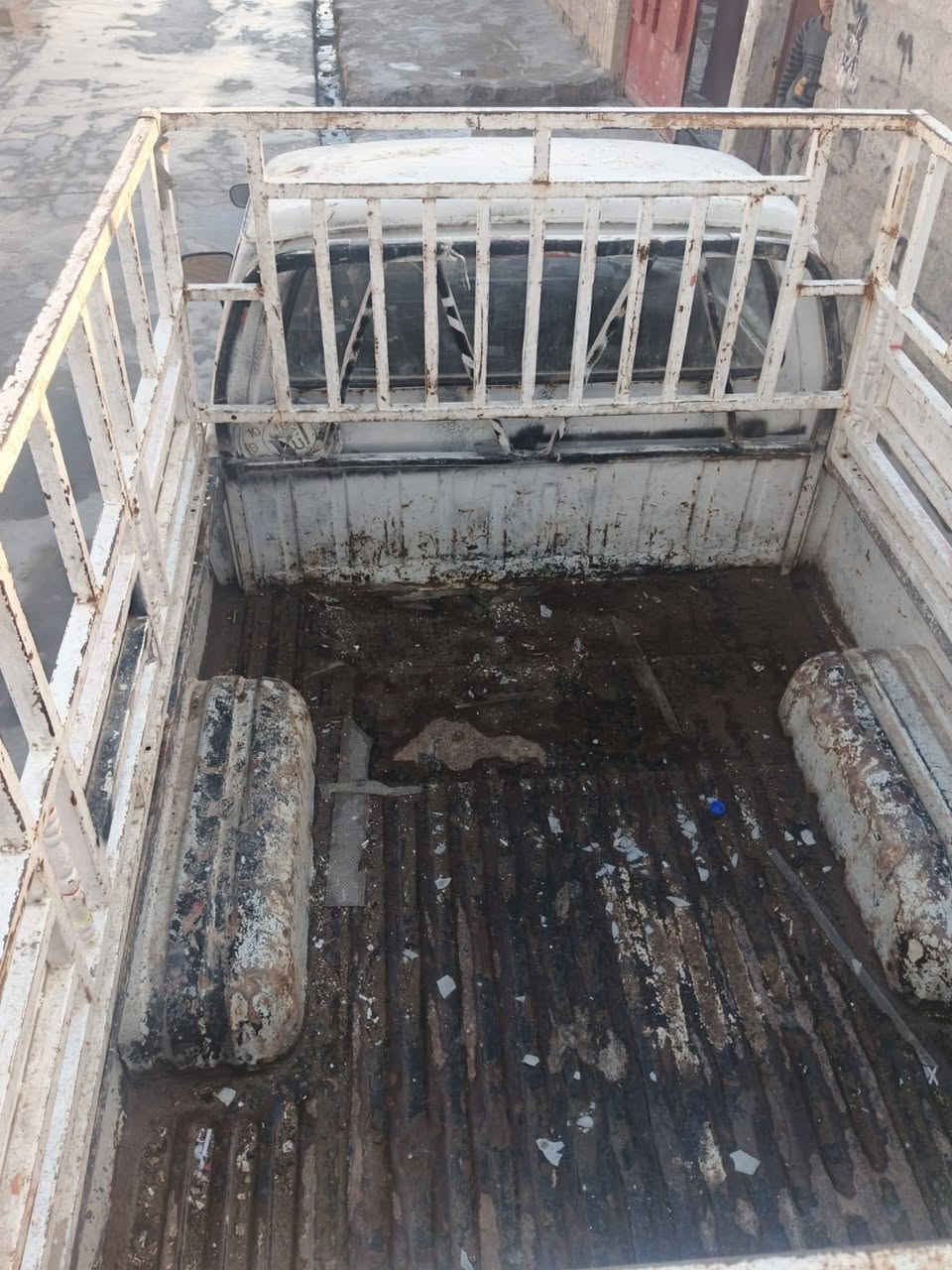 موديل 80 شرط التحويل كير اكسن شرط المحرك بي رخاوه سياره شغاله صدر معمر خياس مابيها كابون موجود السعر 15 وبي مجال موصل الايمن


**إذا كنت صاحب هذا الإعلان وتريد حذفه لأي سبب، رجاءا أرسل رسالة إلى الدعم الفني**