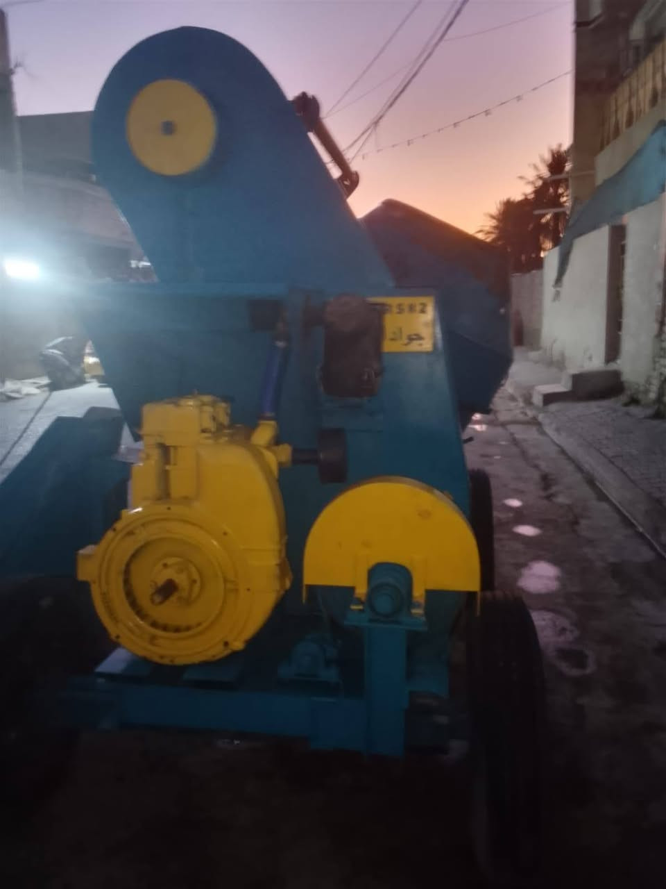 خباطه 80 محوره 82 مدينه ستندر جاهزه لشغل السعر 4مليون مكان بغداد الشعله ***********
