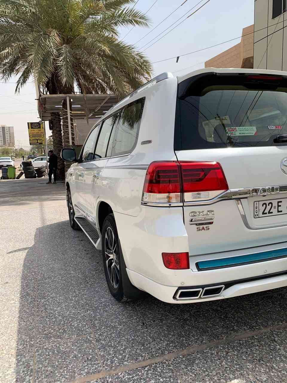 السلام عليكم بيع او مراوس بتاهو او جمسي 
للبيع تيوتا لاندكروز ٢٠٢١
السعر                 ٥٥٥
***********    رقم بغداد  
 ساز اصلي 
المواصفات
فئة (GXR) سبشل ادشن 
كامرة
فتحة
شاشة
ثلاجة
زراكات
فور ويل
حساس امامي خلفي
بصمة تشغيل وابواب
نظام مانع انزلاق
تشغيل عن بعد
تحكم ستيرن
كشنات كهرباء
لايتات زنون
محرك ٦ سلندر
ثلاث قطع تبريد
ماشية 74  حقيقي 
اشاير بالمري
نظام ايكو
دفلك قيادة
نظام abs
كشنات جلد
مري شفط
يدات نيكل
حاجب لد
لد داخلي
٧ راكب
صاجات
كشافات
رقم بغداد
للاستفسار اتصل على الرقم (***********)
