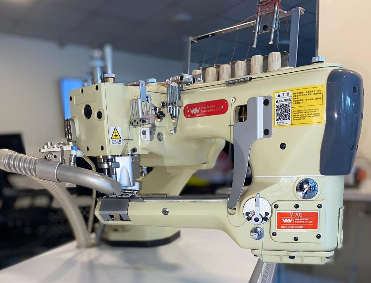 💥 لو شغلك في لبس الجيم أو اللانجيري أو ملابس الغاطس
يبقى لازم عندك مكنة فلات سيم للتشطيب الاحترافي.

🏷️ براند VMA
🛡️ ضمان سنتين
✔️ مثالية لأقمشة الاسترتش والليكرا
✔️ خياطة فلات مريحة وقوية

📈 ومع ارتفاع الدولار…
الشراء دلوقتي أوفر قبل أي زيادة في الأسعار.

📞 للتواصل:
0111 3375873

لو حابة أعملك كمان نسخة أقصر تصلح إعلان ممول أو ريلز هكتبها لك. �
VEMA TEC for sewing machines فيما تك لماكينات الخياطة


**إذا كنت صاحب هذا الإعلان وتريد حذفه لأي سبب، رجاءا أرسل رسالة إلى الدعم الفني**