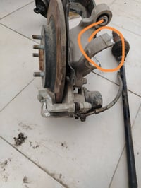 سطاب اكسن 23 توسان  فور ويل بانزين مع درايم شفت حاويه  سطاب كامل مكمل ...